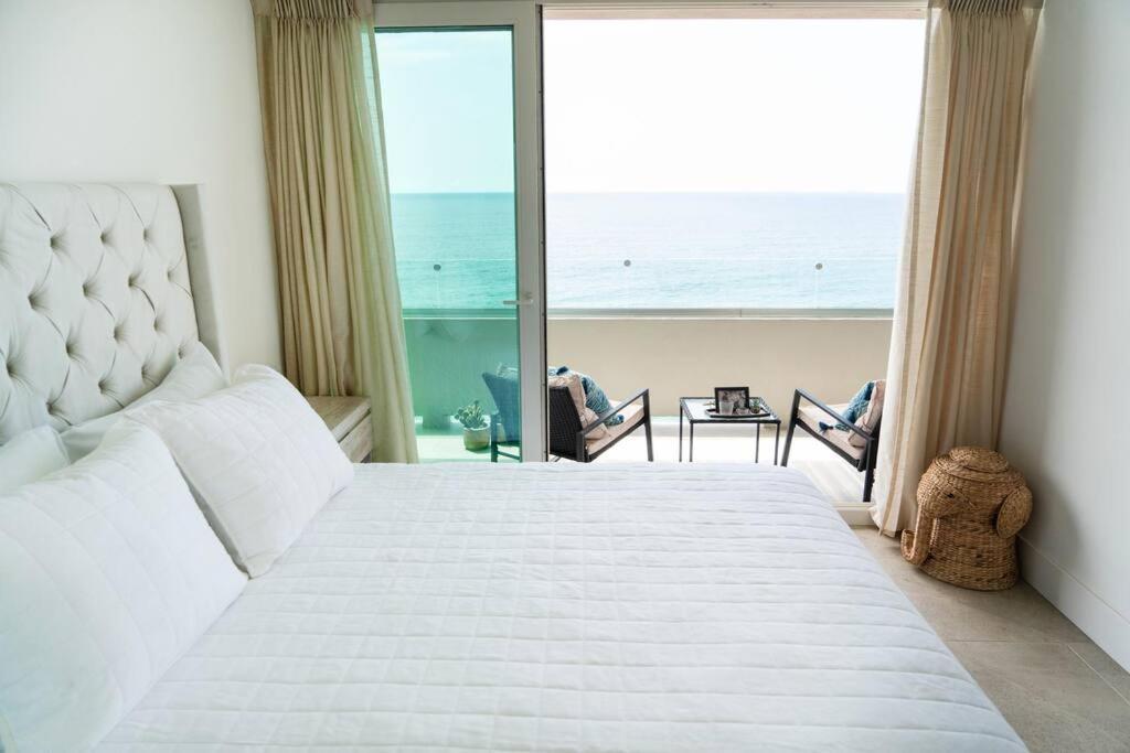 Hotel Suite Luxe Sunset Tijuana Exterior photo
