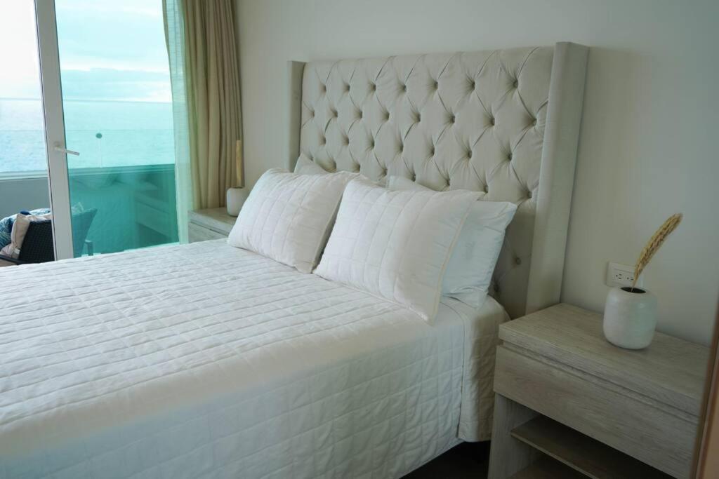 Hotel Suite Luxe Sunset Tijuana Exterior photo